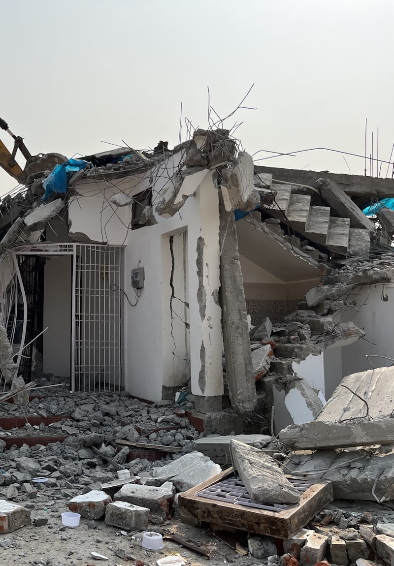 Derribos y demoliciones